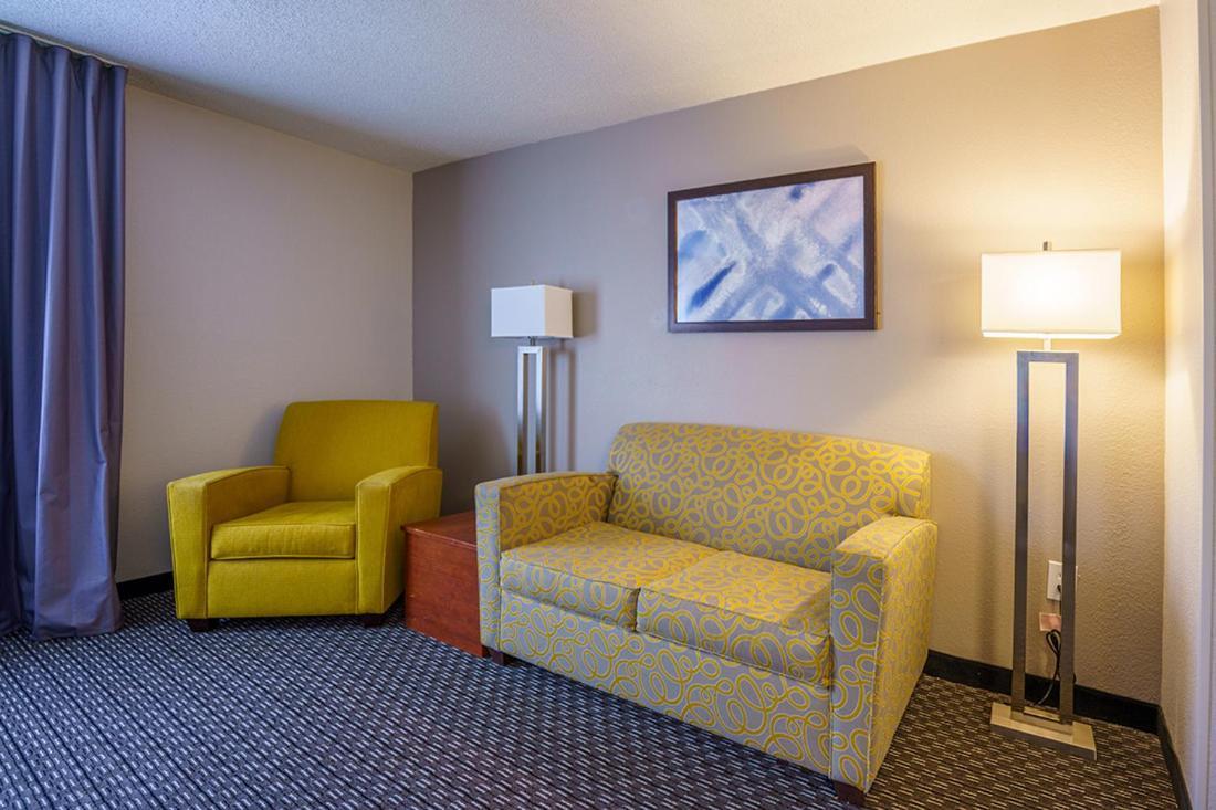 Wingate By Wyndham Brunswick Ga I-95 Hotel Buitenkant foto