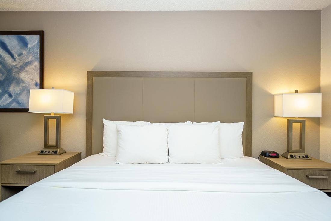 Wingate By Wyndham Brunswick Ga I-95 Hotel Buitenkant foto